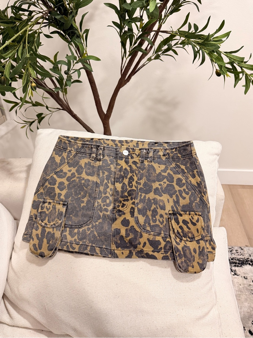 Fashion Nova Leopard Print Cargo Mini Skirt - Yellow and Black
